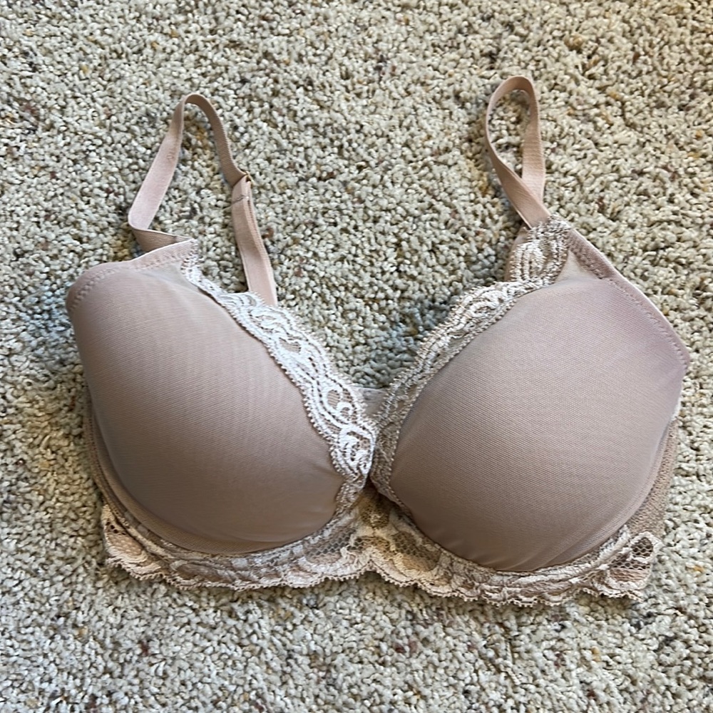 Natori Feathers Bra 32DD